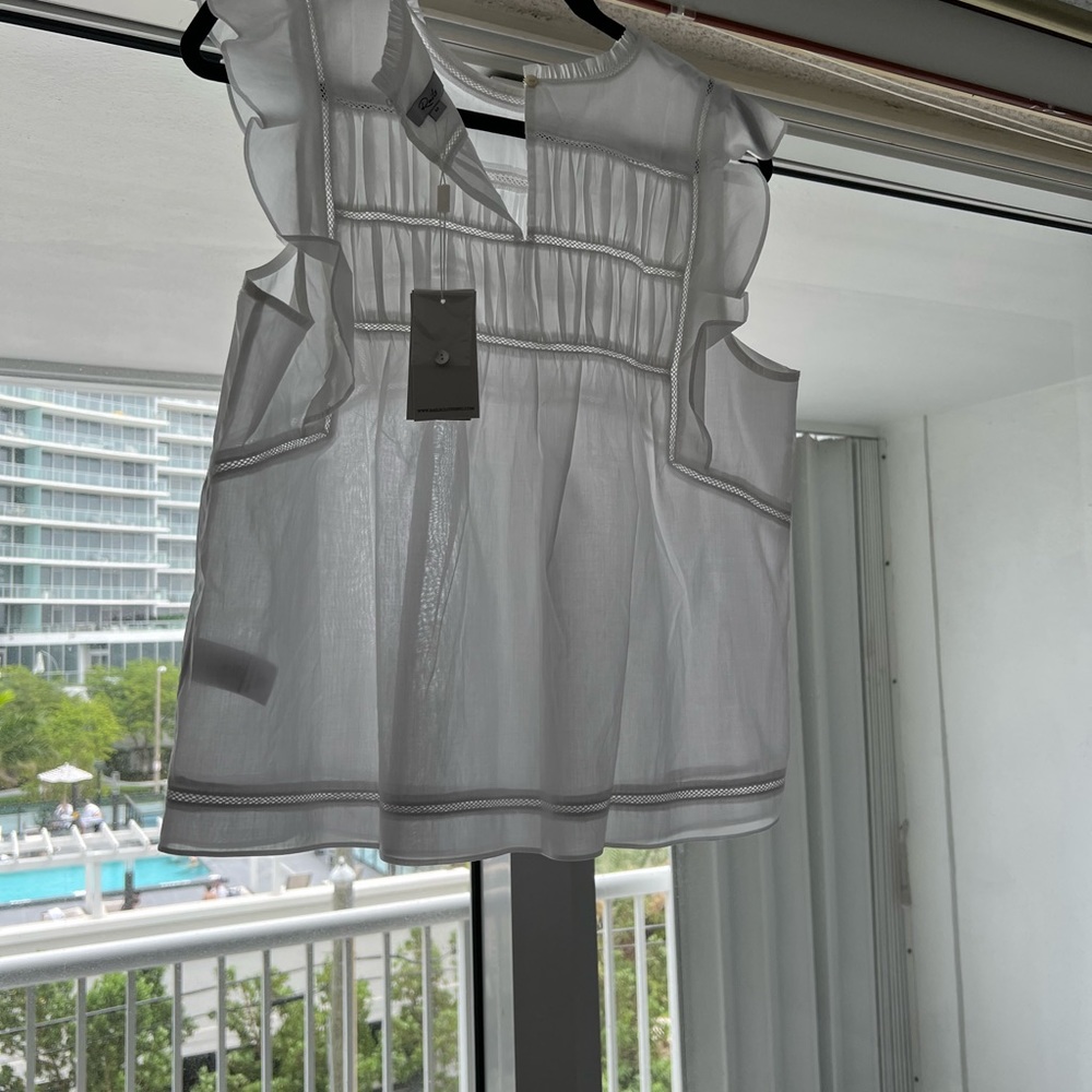 Rails top, 100% cotton, in size medium